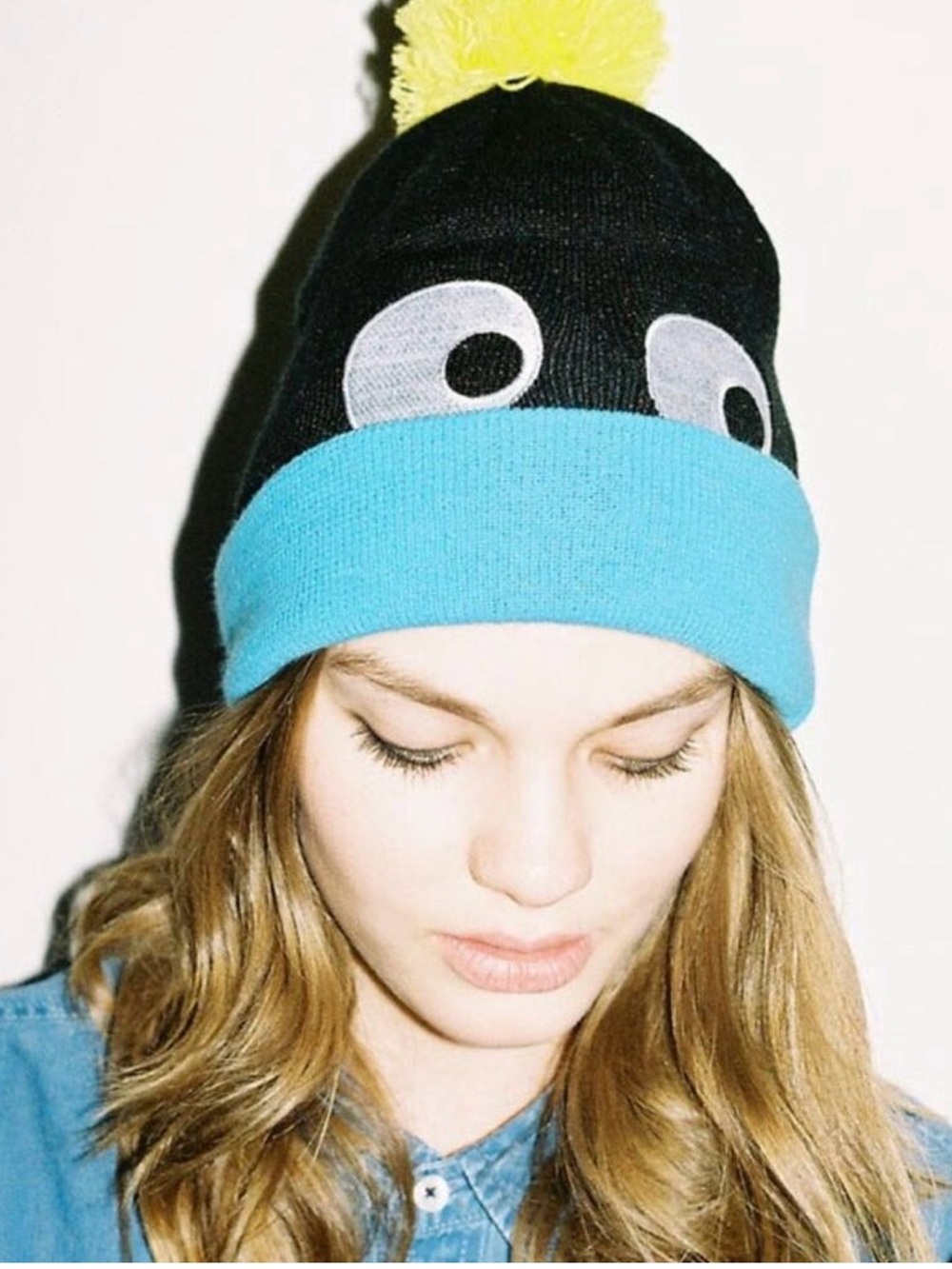 Kids Black & Blue Pom Pom Beanie Hat with Eyes - Unbranded